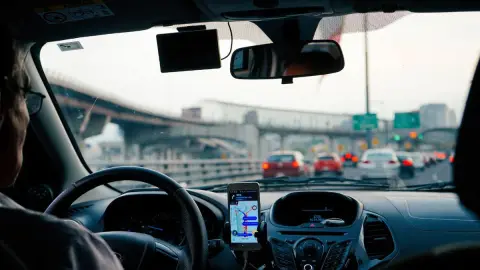 Apps de transporte testam pagamento antecipado por corrida