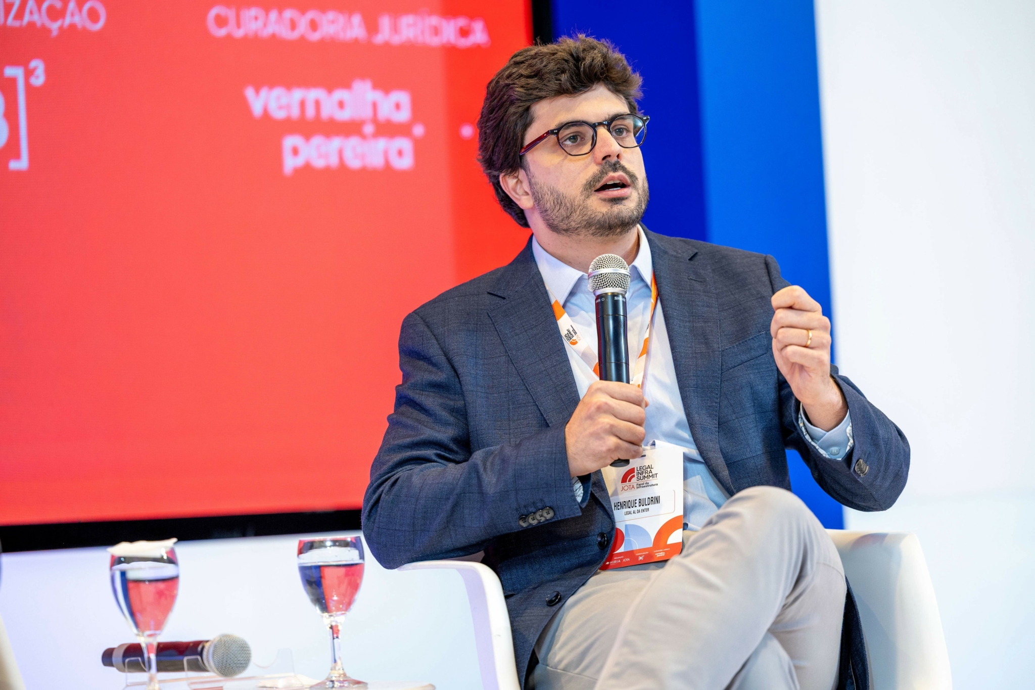 Marco da IA traz sanções pesadas e pode frear a inovação
