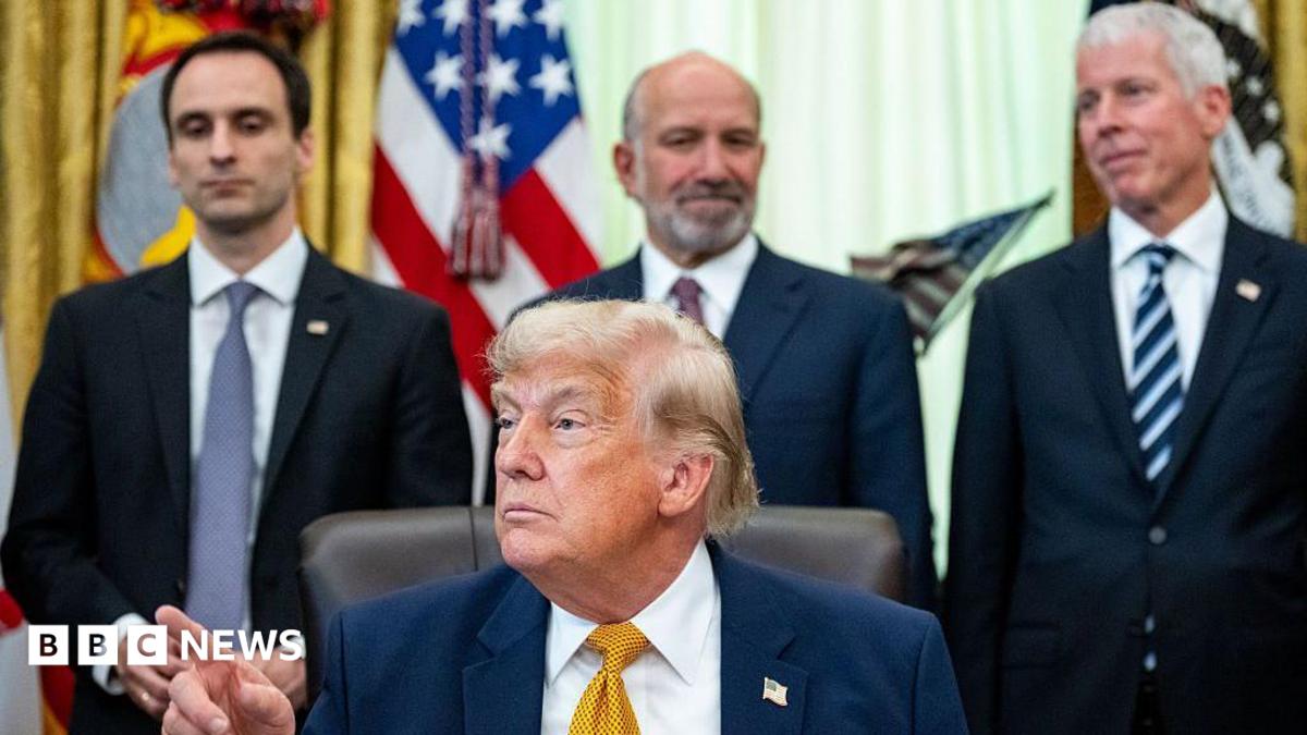 Trump vende acesso antecipado aos próprios posts para Wall Street