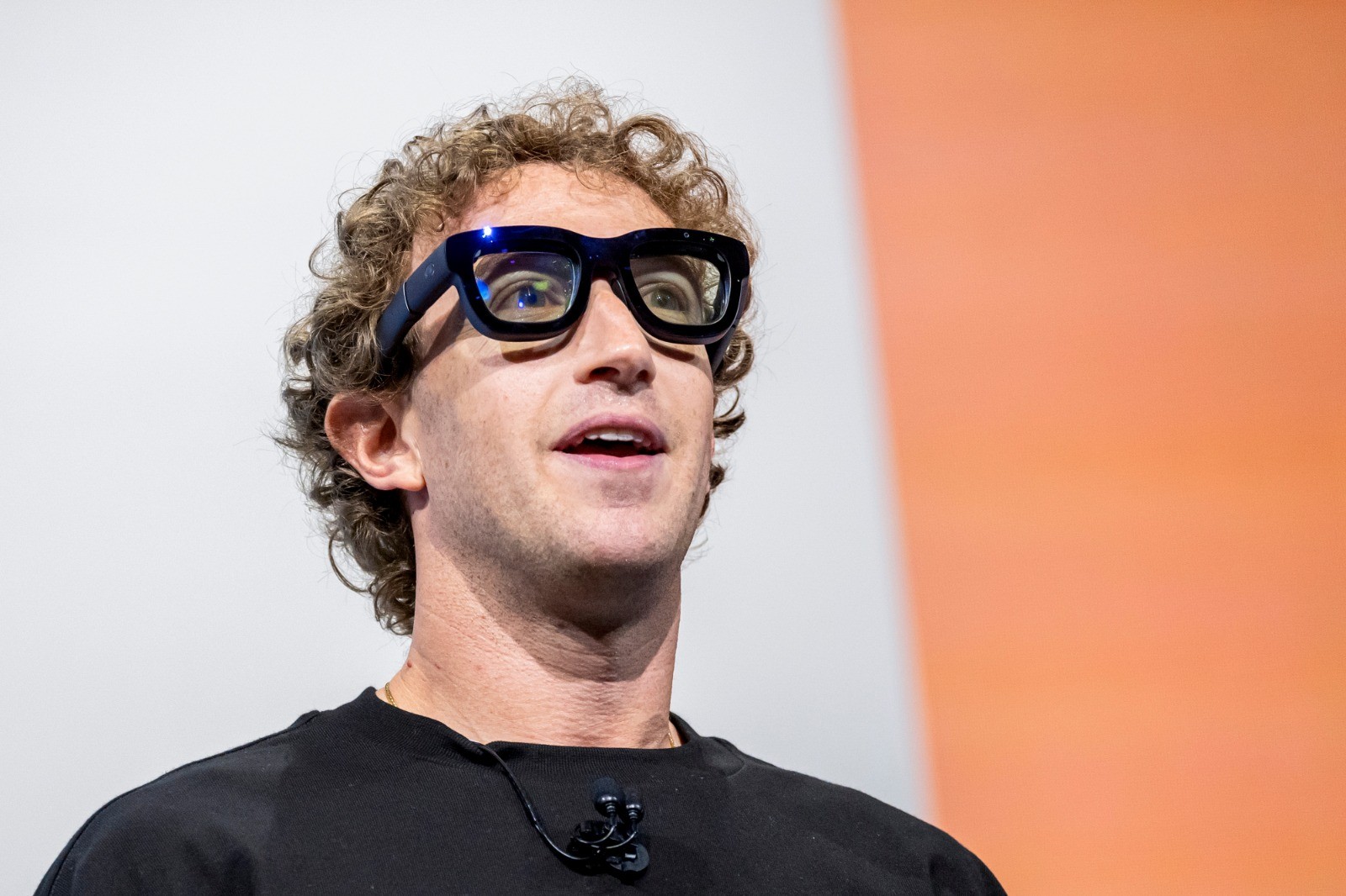 Zuckerberg critica OpenAI e Anthropic por fechar modelos de …